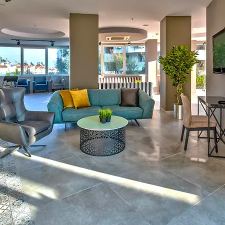Tourist Otel 3*