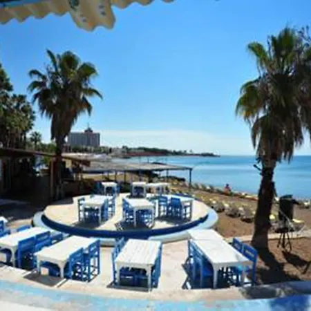 Tourist Hotell 3*